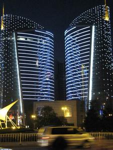 杂志社外景光谷国际